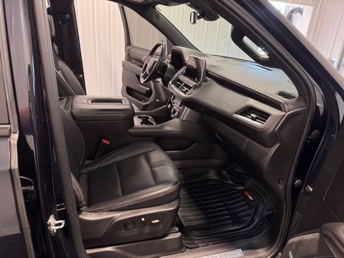 Used 2021 Chevrolet Tahoe RST w/ Luxury Package AWD/4WD image 23