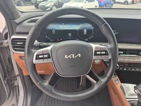 Used 2025 Kia Telluride SX Prestige X-Line AWD/4WD image 17