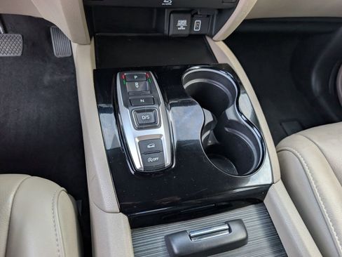 Used 2020 Honda Pilot Touring image 28