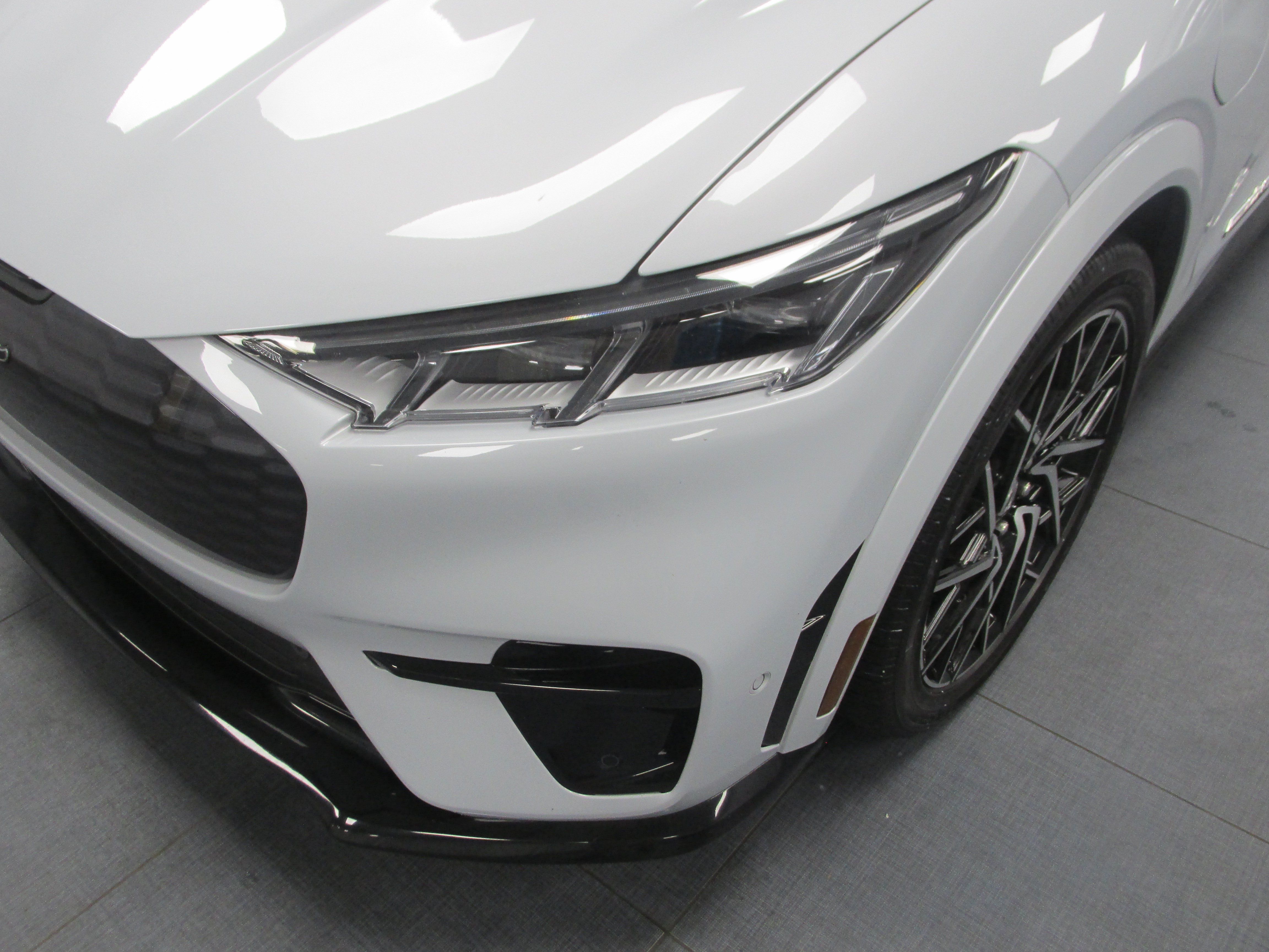 Used 2021 Ford Mustang Mach-E GT w/ GT Performance Edition AWD/4WD image 9
