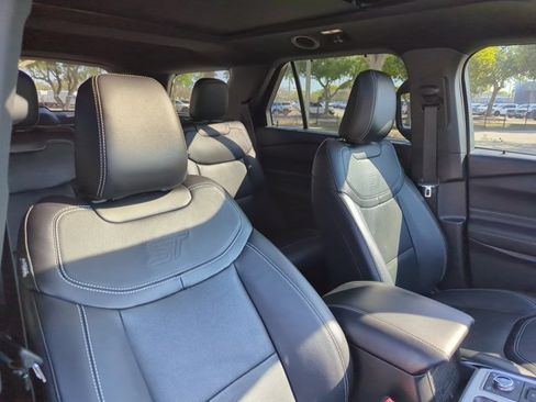 Used 2023 Ford Explorer ST w/ Equipment Group 401A AWD/4WD image 24