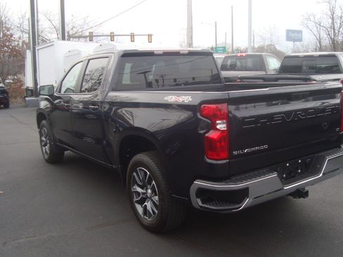 Used 2024 Chevrolet Silverado 1500 LT image 6