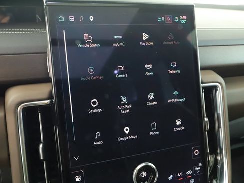 Used 2025 GMC Yukon Denali Ultimate AWD/4WD image 27