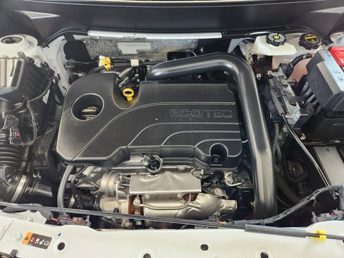 Certified 2025 Chevrolet Equinox LT w/ Convenience Package II image 34