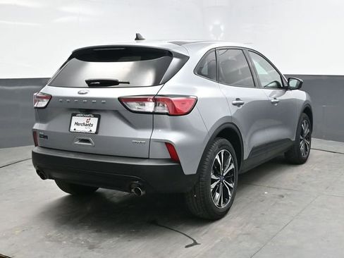 Used 2022 Ford Escape SE w/ SE Sport Appearance Package AWD/4WD image 6