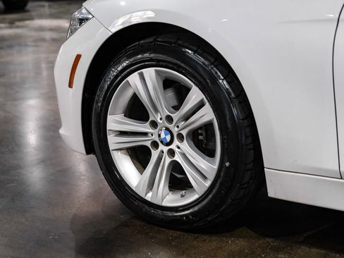 Used 2018 BMW 330i Sedan image 48