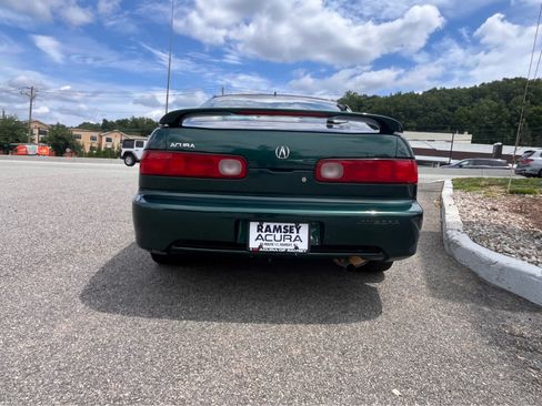 Used 2001 Acura Integra LS FWD image 4