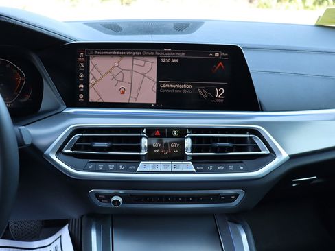 Used 2021 BMW X6 xDrive40i w/ Premium Package image 26