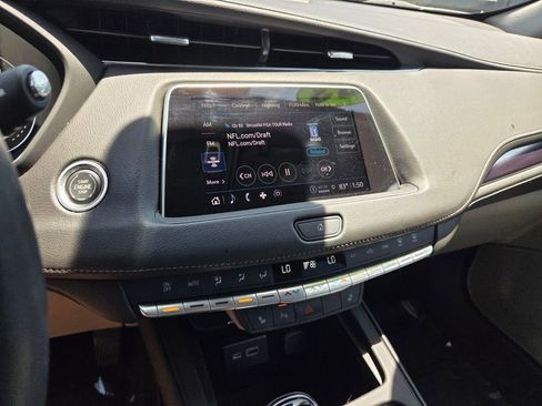 Certified 2023 Cadillac XT4 Luxury w/ Cold Weather Package FWD image 24