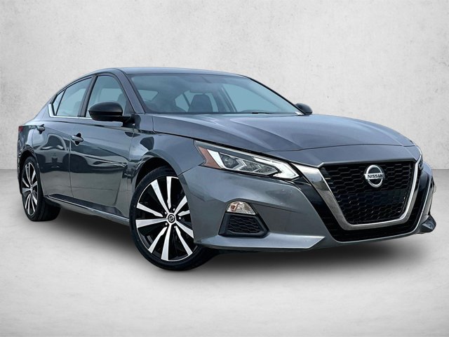 Used 2019 Nissan Altima 2.5 SR FWD image 12