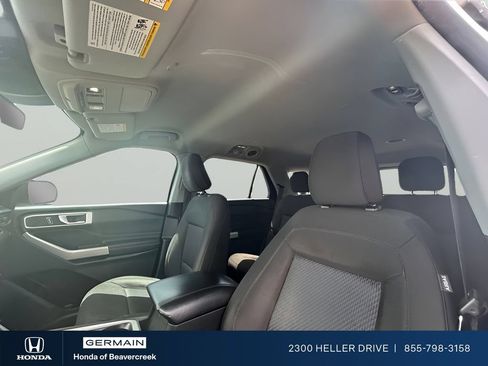 Used 2022 Ford Explorer XLT w/ Class IV Trailer Tow Package AWD/4WD image 18