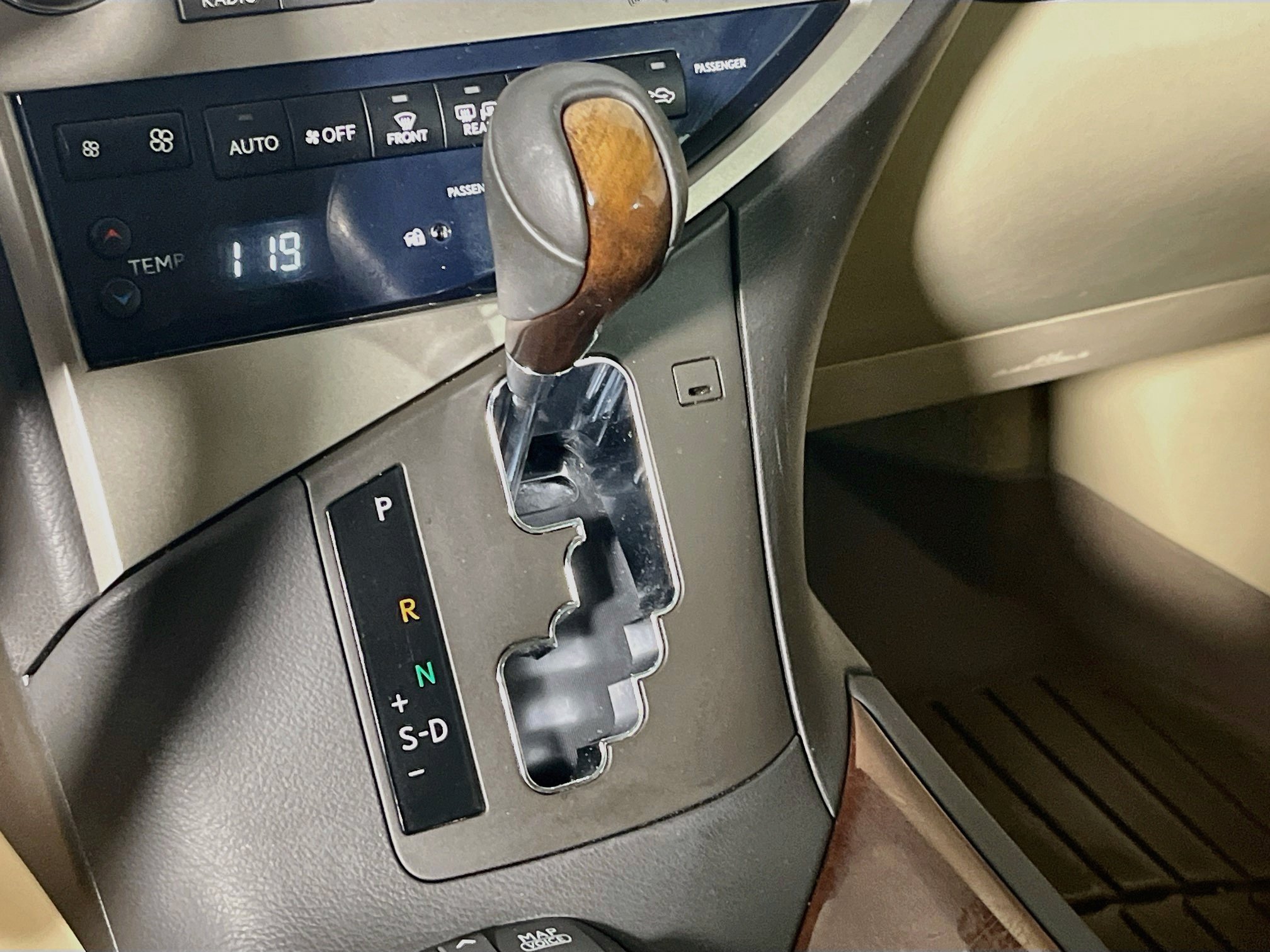Used 2015 Lexus RX 350 FWD image 24