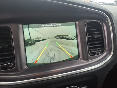 Used 2018 Dodge Charger GT w/ Blacktop Package image 18