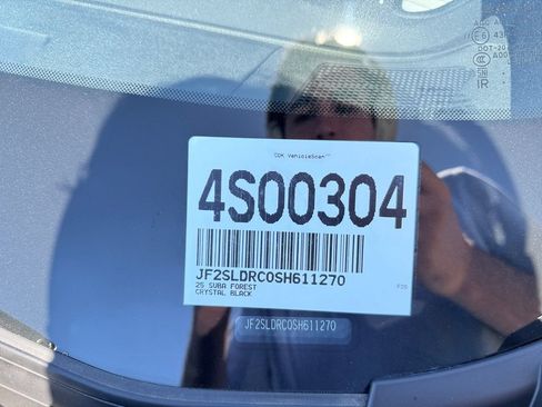 Certified 2025 Subaru Forester Limited AWD/4WD image 35