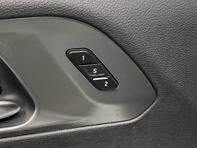 New 2026 Chrysler Pacifica Select w/ S Appearance Package FWD image 27