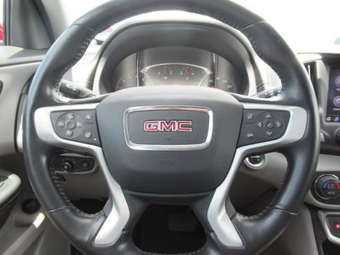 Used 2022 GMC Terrain SLT FWD image 22