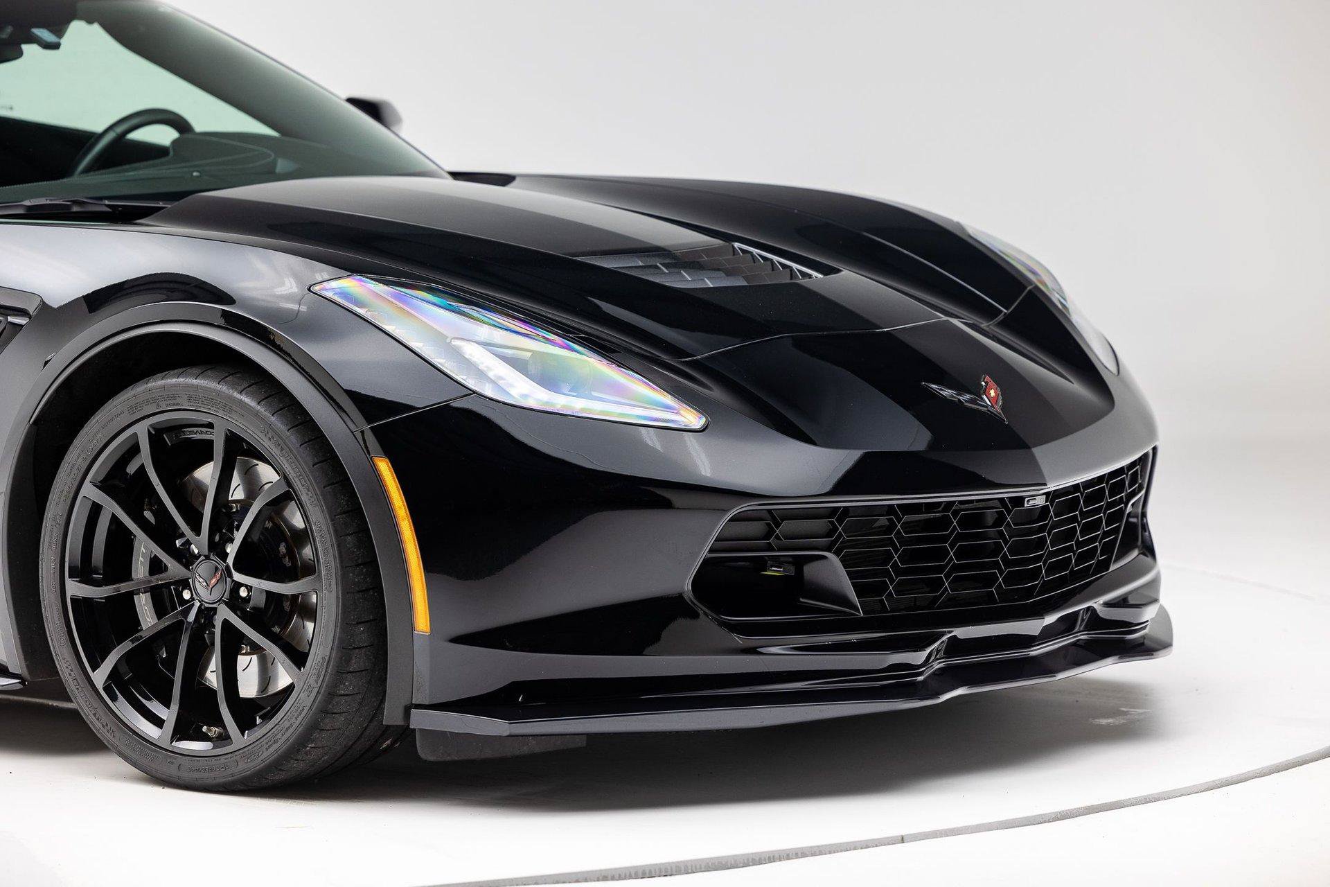 Used 2019 Chevrolet Corvette Grand Sport w/ Carbon Flash Badge Package RWD image 28