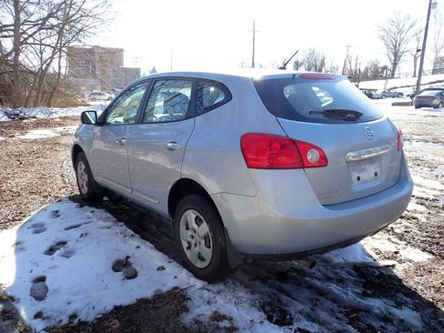 Used 2014 Nissan Rogue S image 9