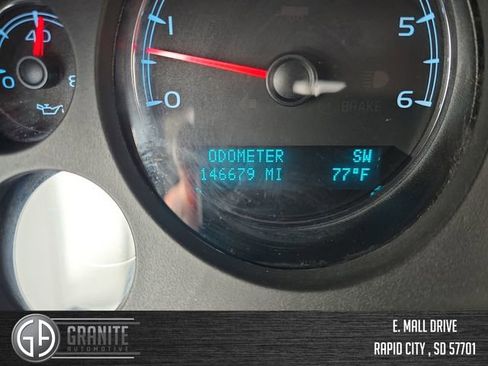 Used 2011 GMC Yukon Denali AWD/4WD image 16