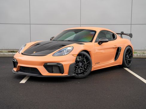 Certified 2025 Porsche 718 Cayman GT4 RS image 1