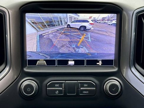 Used 2020 Chevrolet Silverado 1500 LT Trail Boss image 29