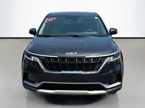 Used 2022 Kia Carnival LX FWD image 4