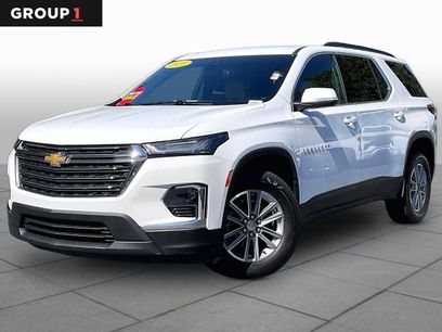 Used 2023 Chevrolet Traverse LT