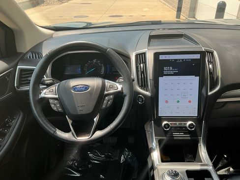 Used 2024 Ford Edge Titanium AWD/4WD image 10