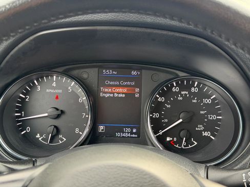 Used 2018 Nissan Rogue SV AWD/4WD image 71