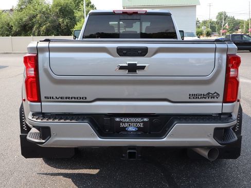 Used 2026 Chevrolet Silverado 3500 High Country w/ High Country Premium Package AWD/4WD image 18