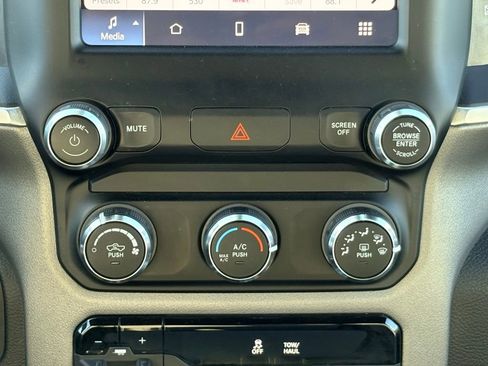 Used 2024 RAM 2500 Big Horn image 20