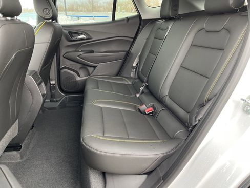 New 2026 Chevrolet Trax ACTIV w/ Sunroof Package image 18