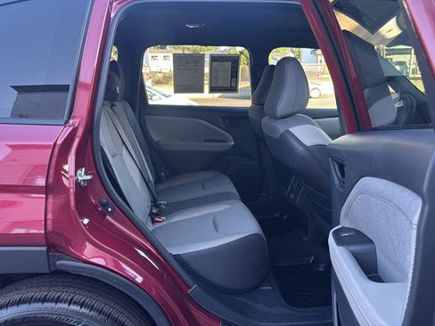 Used 2025 Subaru Forester Premium w/ Protection Package (1PH) AWD/4WD image 19