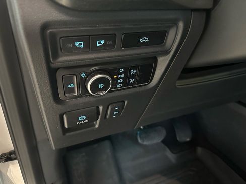 Certified 2023 Ford F150 Lariat w/ Equipment Group 502A High image 29