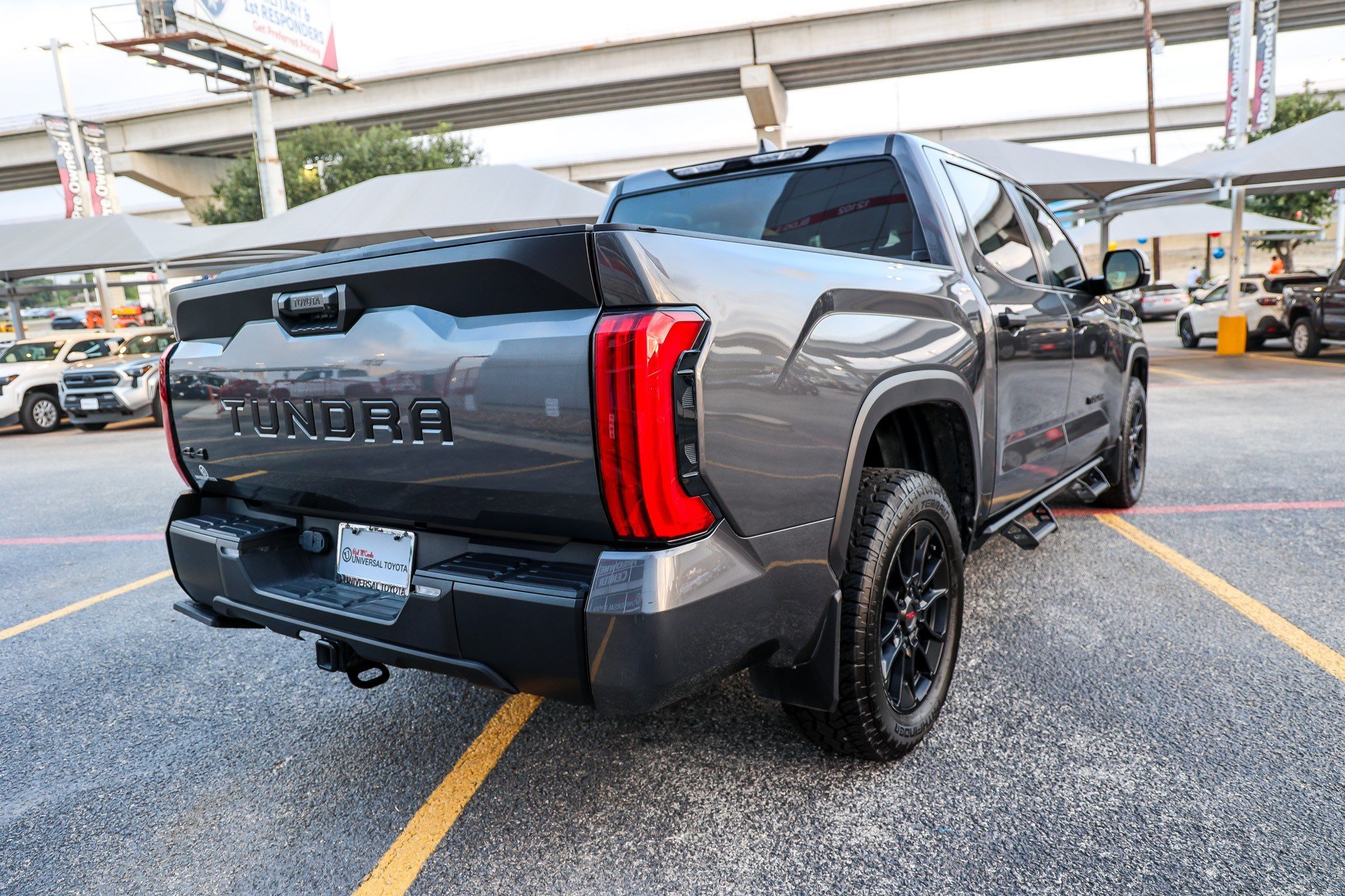 Used 2024 Toyota Tundra SR5 AWD/4WD image 7
