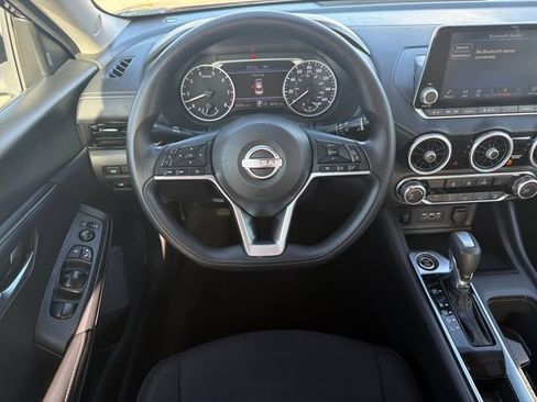 Used 2024 Nissan Sentra SV FWD image 15