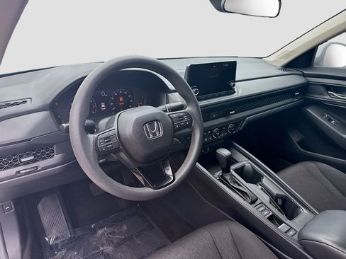 Used 2024 Honda Accord EX image 9