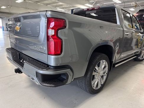 New 2026 Chevrolet Silverado 1500 High Country AWD/4WD image 17