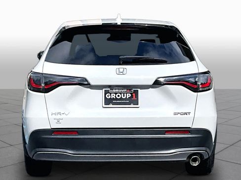 Certified 2024 Honda HR-V Sport image 37