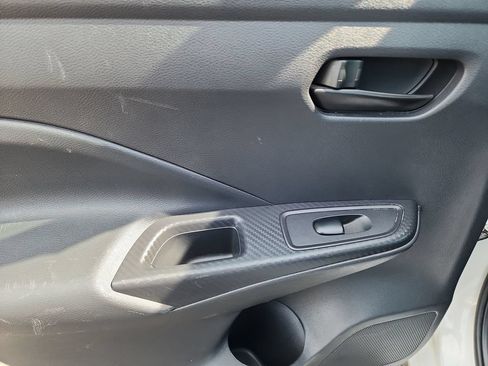 Used 2023 Nissan Versa S FWD image 38