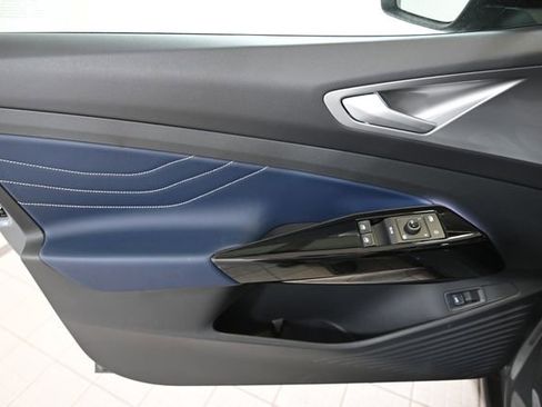 New 2026 Volkswagen ID.4 Pro S image 21