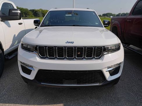 Used 2024 Jeep Grand Cherokee Limited 4xe AWD/4WD image 2