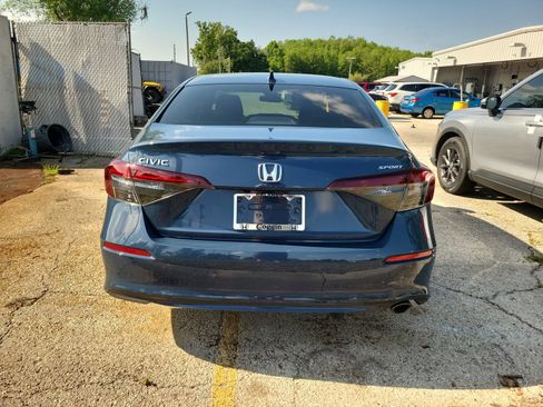 Certified 2025 Honda Civic Sport image 5