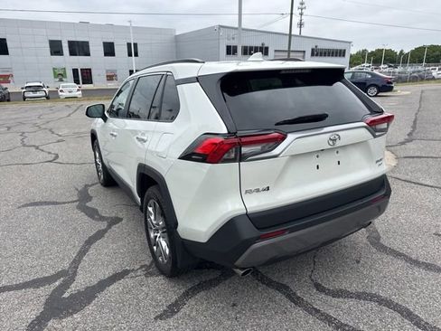 Used 2020 Toyota RAV4 Limited w/ All Weather Liner Package AWD/4WD image 9