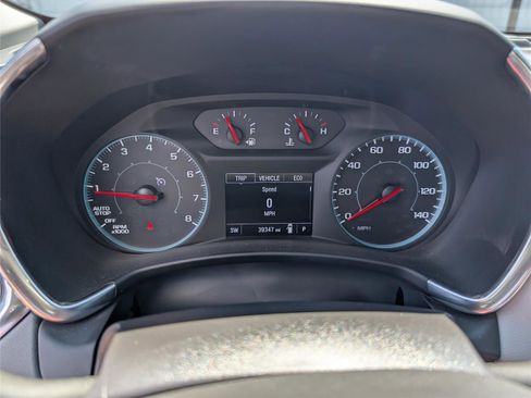 Used 2024 Chevrolet Equinox LS w/ Midnight Edition FWD image 22