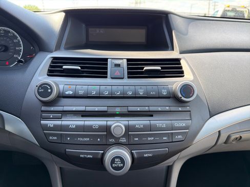 Used 2012 Honda Accord LX image 18