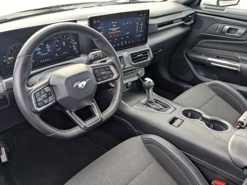 Used 2024 Ford Mustang Coupe image 12