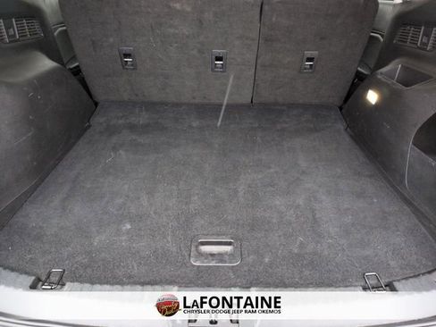 Used 2024 Ford Edge SEL image 27