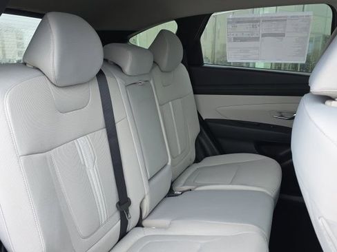 New 2026 Hyundai Tucson SEL image 8