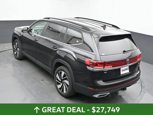 Used 2024 Volkswagen Atlas SE AWD/4WD image 47